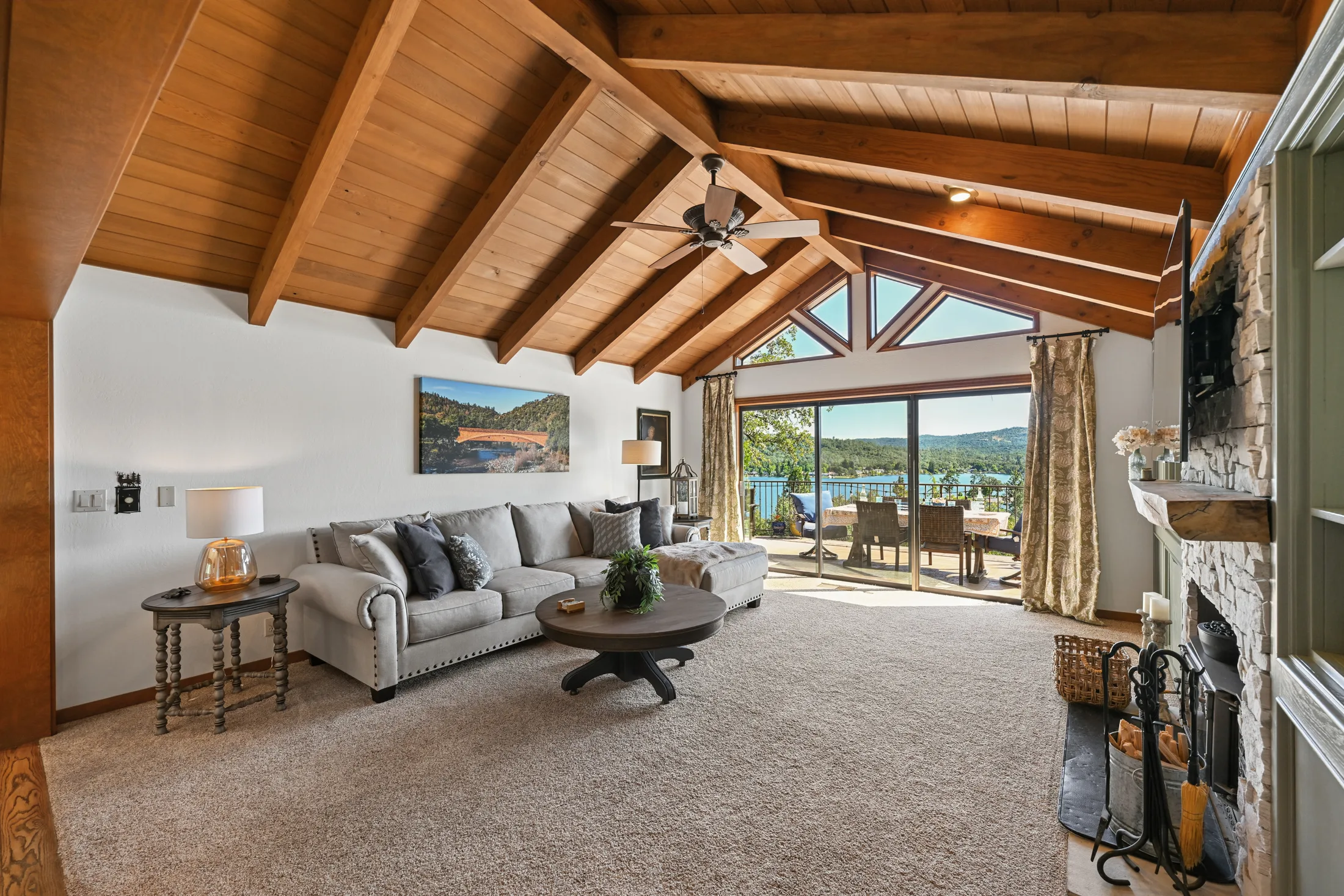 Echo Blue Drive · Living room