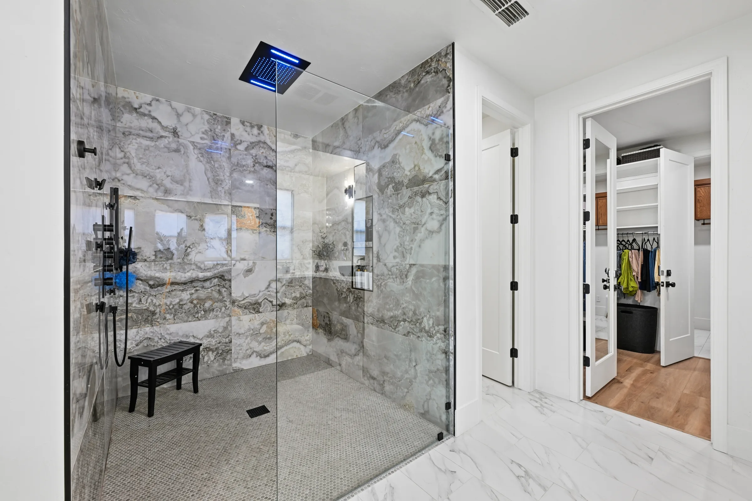 Sorrell Circle · Primary bathroom