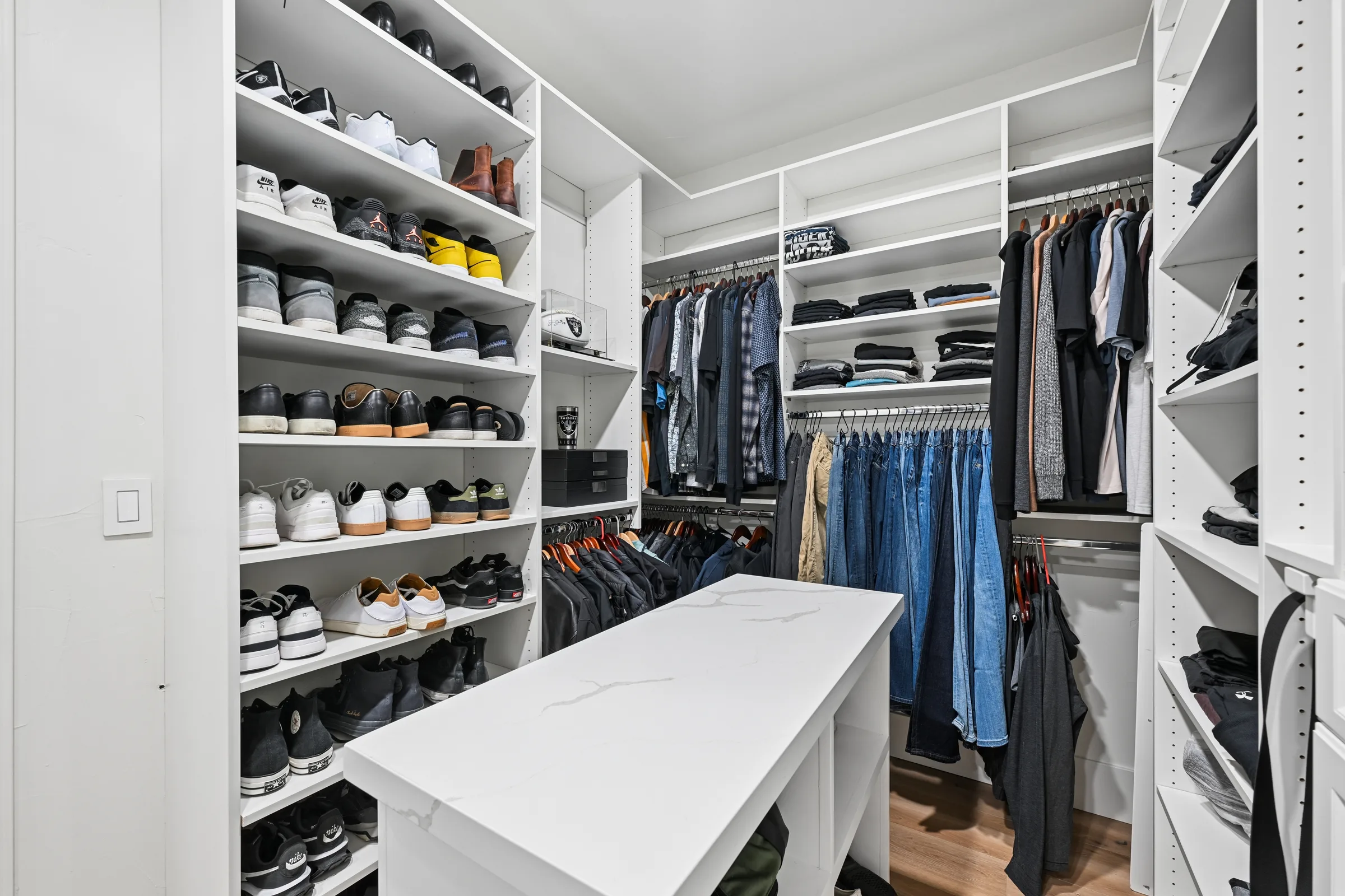 Sorrell Circle · Primary closet